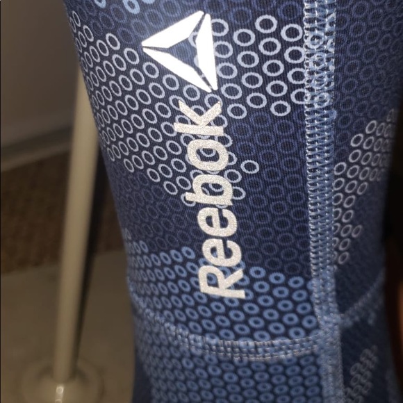 🧩Reebok Deep Navy Blue Camo Patterned Leggings - Picture 2 of 6